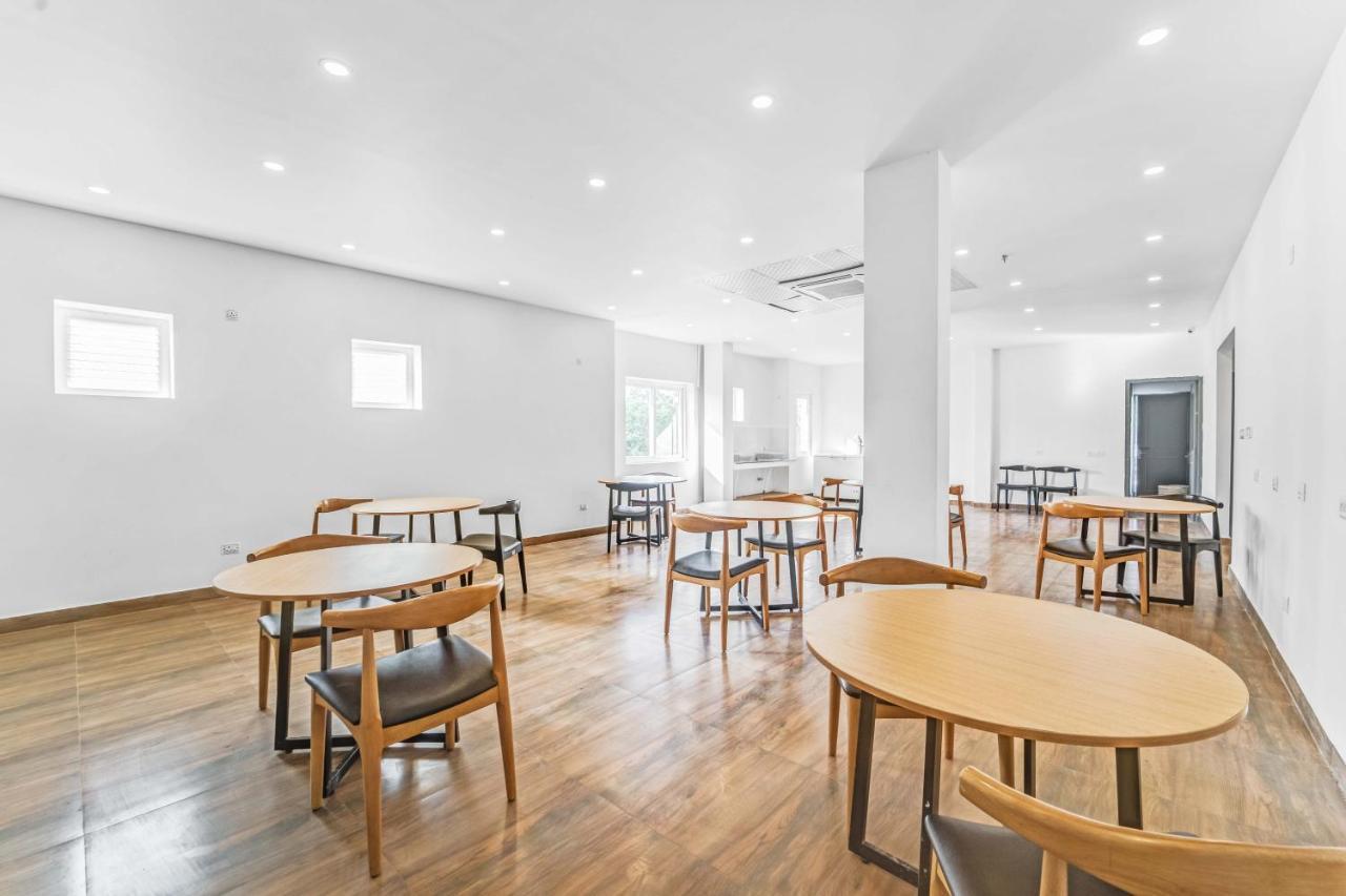 Rohaan Inn - Upar Hotels Ashok Nagar Ченай Екстериор снимка