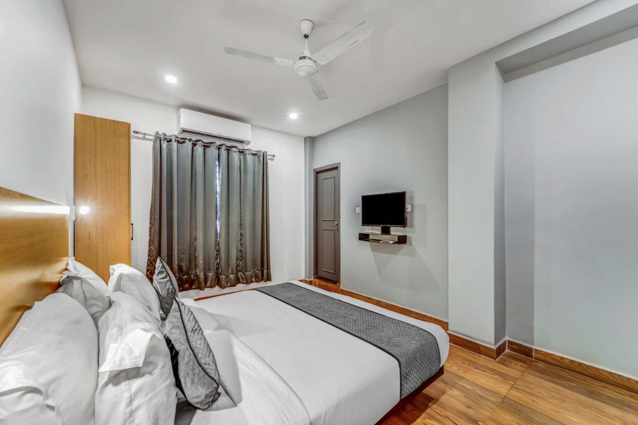 Rohaan Inn - Upar Hotels Ashok Nagar Ченай Екстериор снимка
